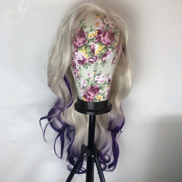 TROPICANA 24” WHITE BLONDE & PURPLE BODY WAVE WIG main image 12